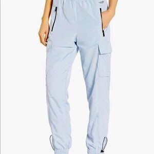 Like 🆕 Calvin Klein joggers in Sz Lg